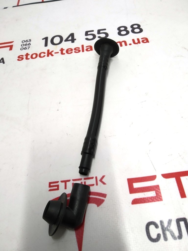 2 ELBOW-DRAIN TUBE ASSEMBLY Tesla Model S, Model S REST, Model S Feb 2021, Model X, Model 3, Model 3 Jan 2024 1023052-00-A